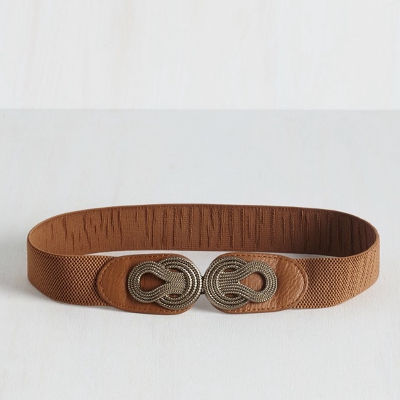 Modcloth Accessories - ModCloth Boldly Buckled Belt in Cognac.